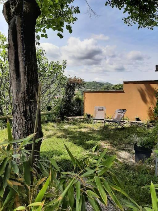 T.Belle Vue Panoramique Au Coeur Du Luberon 40M2 + Pergola . Jardin. P Apartment Apt Exterior foto